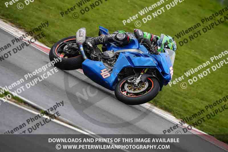 donington no limits trackday;donington park photographs;donington trackday photographs;no limits trackdays;peter wileman photography;trackday digital images;trackday photos